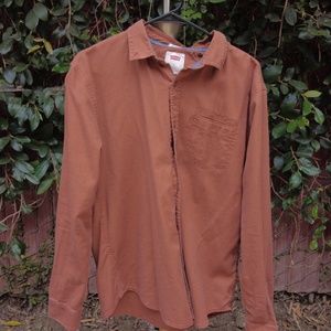 Levis Dress Shirt, Medium, Long-sleeve